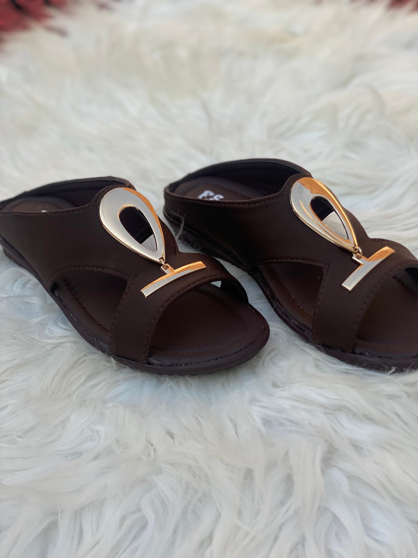 Flat T-Strap